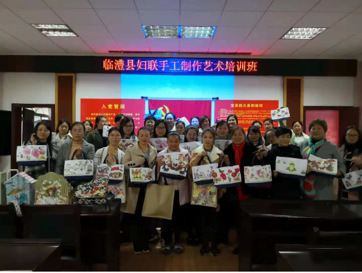 艺术培训班.png